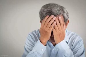 سرگیجه ی وضعیتی خوش خیم(BPPV)