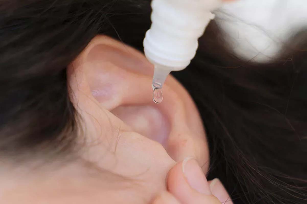 درمان خارش گوش با قطره