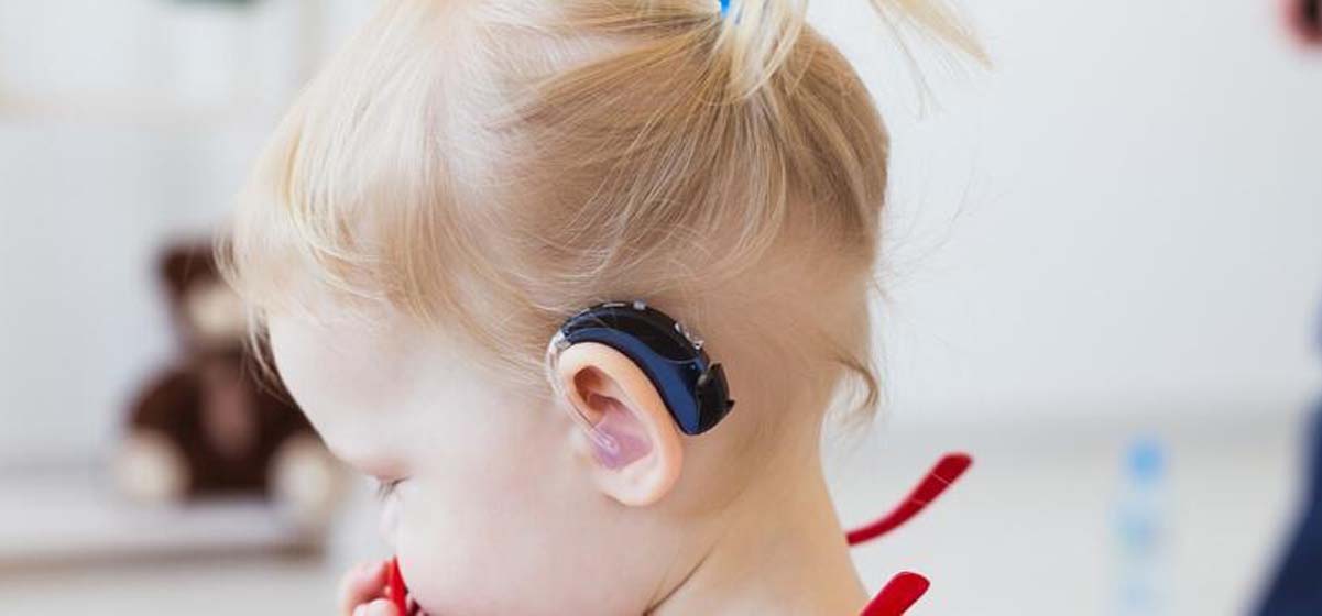 درمان کاهش شنوایی یک طرفه در نوزادان